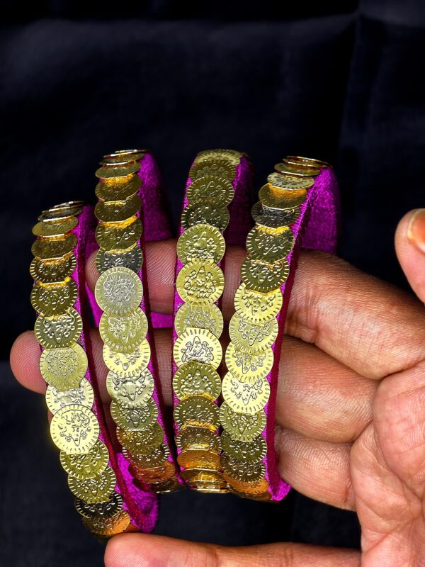 Silk_threaded_bangles4