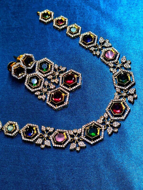 Hexagonal gems jewellery set with matching necklace and earrings
