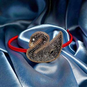 golden swan hair band for girls – stylish and elegant accessory
