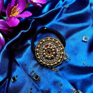 Round beads worked hair tie