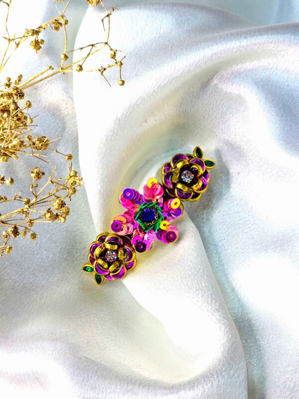 Pink-Flower-Hairclip_6_11zon