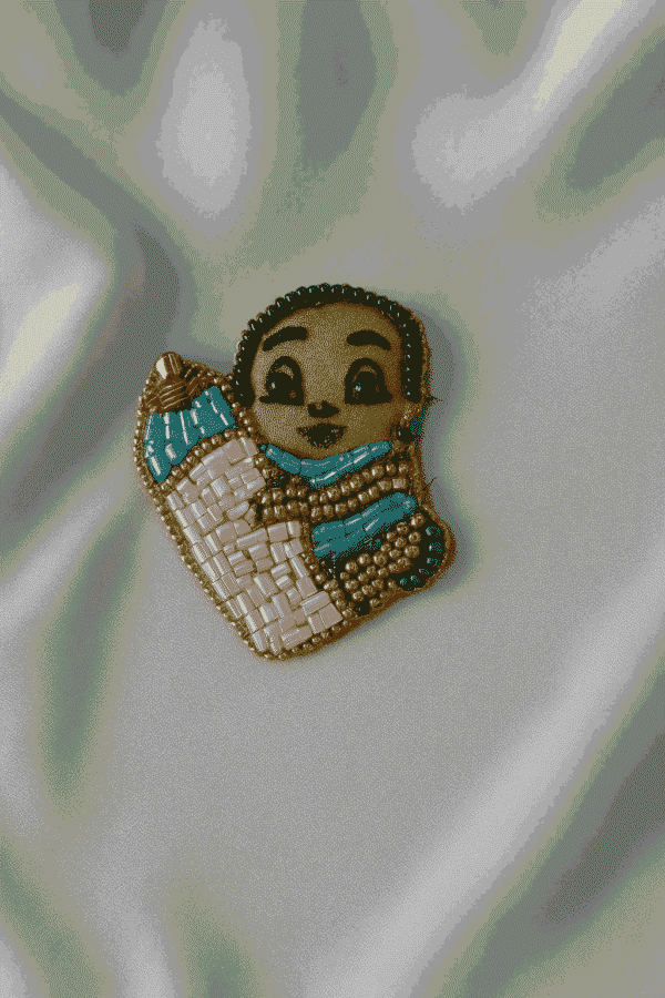 Baby-doll brooches5 Baby-doll brooches5