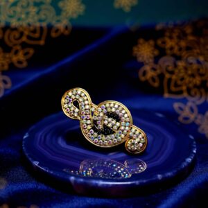 Melody Sparkle Treble Shirt Brooch