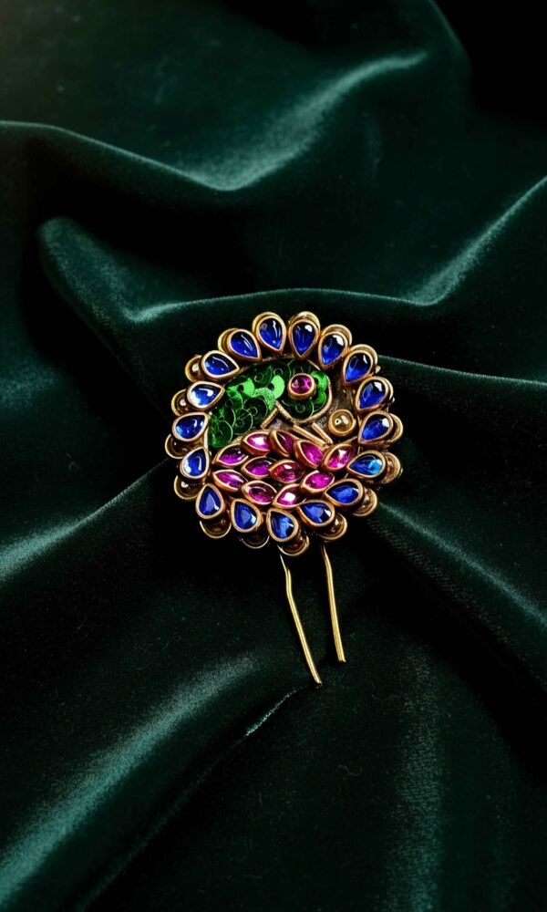 Peacock Kundan U pin
