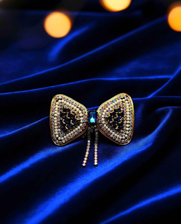 Sapphire Bow center clip Sapphire Bow center clip