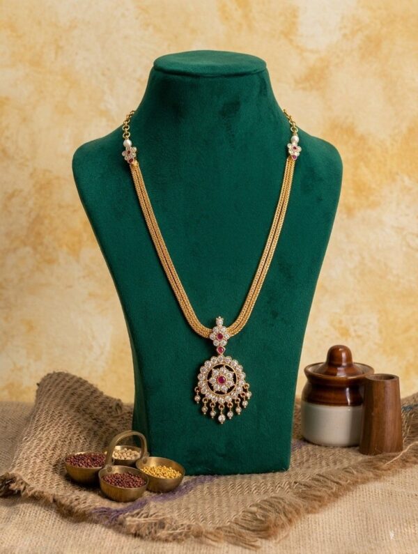Traditional Stone Jewellery Traditional Stone Jewellery